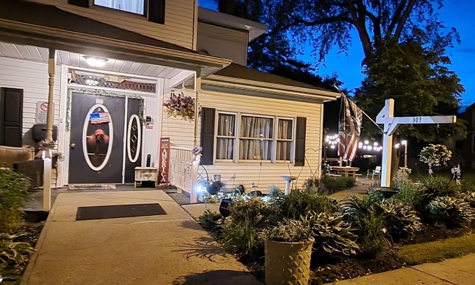 Mount Vernon Bed & Breakfast | The Fry Guest House Bed & Breakfast Welcomes You !
