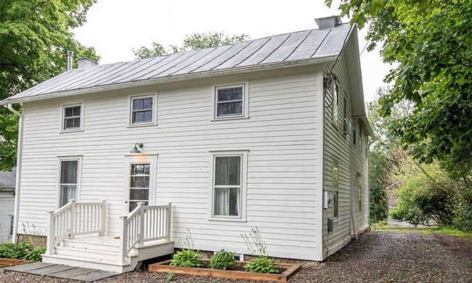 Pine Plains House | The Gallatin Farmhouse