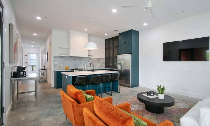 Touro House | The Garden District's Pied-à-Terre on Prytania | 4 Bedrooms