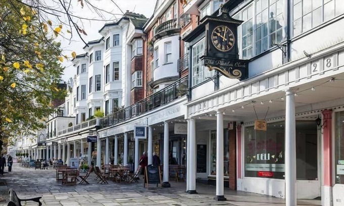 Royal Tunbridge Wells Apartment | The Garden Flat