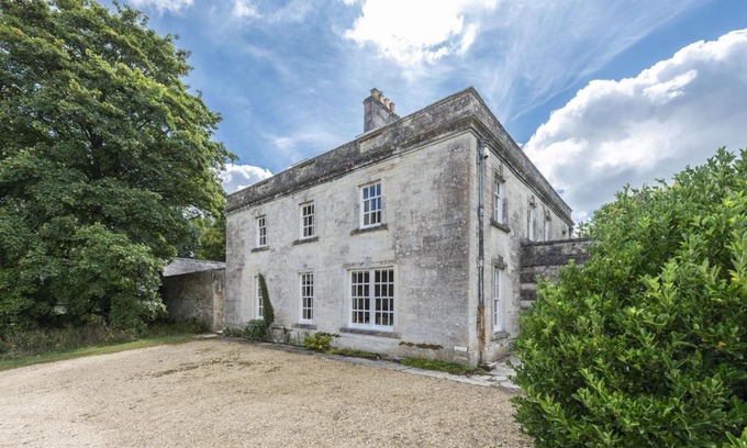 Holworth House | The Garden House