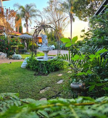 Hartbeespoort Villa | The Garden on Hartbeespoort 2 Bedroom Full house