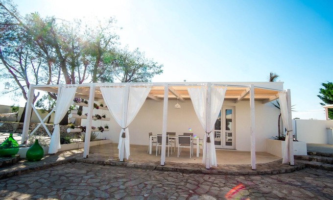 Ugento Villa | The garden TerraNostra pool front villa in a mini-residence in Salento