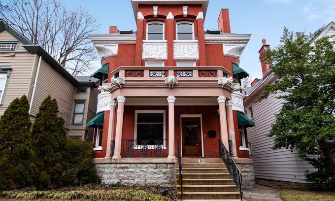 Phoenix Hill House | The Gargoyle Manor of Louisville
