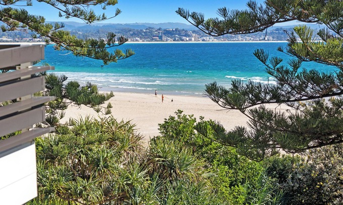 Coolangatta Apartment | The Garland at Rainbow Bay