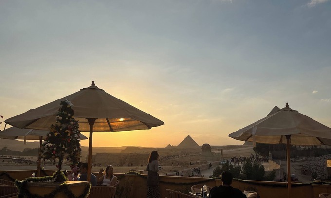 Al Haram Bed & Breakfast | The Gate Hotel Front Pyramids & Sphinx View