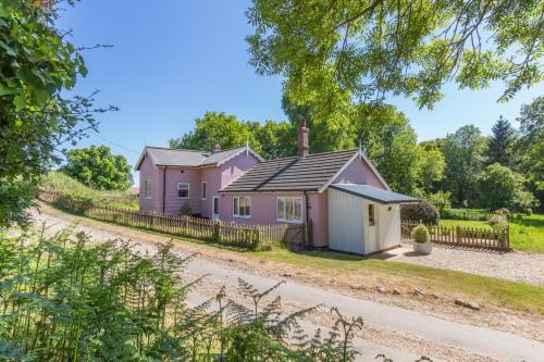 Fulmodeston House | The Gatehouse - Kettlestone