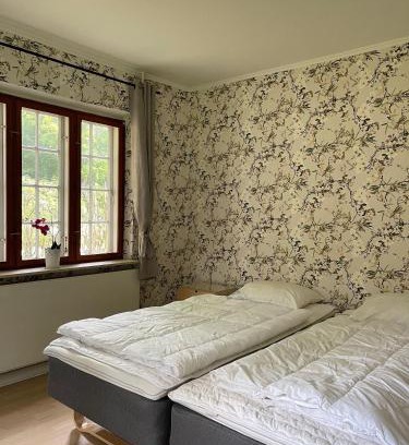 Ullerslev House | The Gatekeepers Cottage at Hindemae Estate Cozy Stay in Historic Surroundings