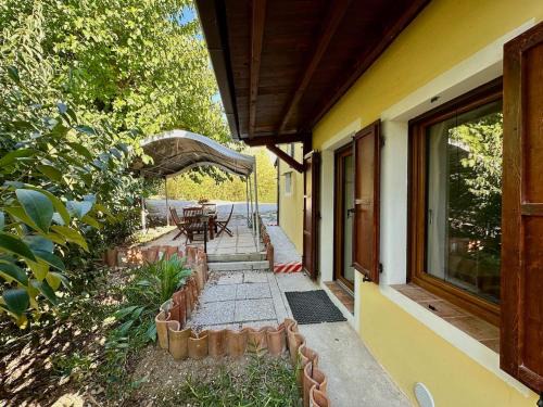 Bettolelle Apartment | the Gelso in historic villa with pool in Senigallia