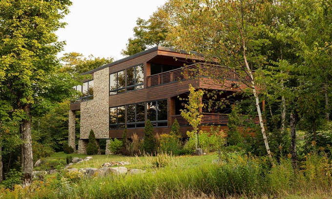 Saint-Faustin-Lac-Carre Ski Chalet | The Glass Kabinhaus: Unmatched Mountain Living