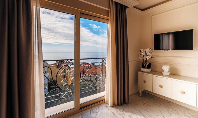 Sveti Stefan Hotel | The Golden Legacy Hotel