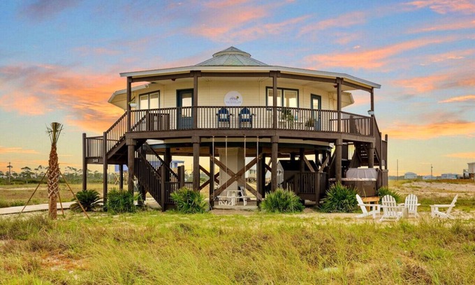 Southpointe Cottage | The Good Life · Ultimate Gulf Shores Getaway: Hot Tub, RV Pad, Fire-Pit & Beach