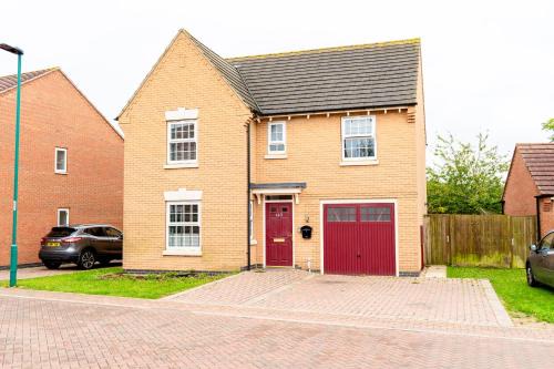 Peterborough House | The Grace House Entire 4bed detached