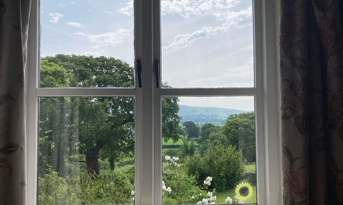 Carnforth Cottage | The Granary