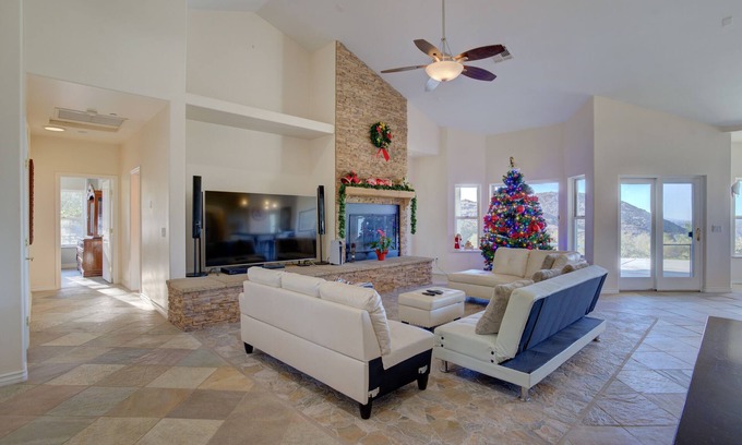Valley Center House | The Grand Haven Home