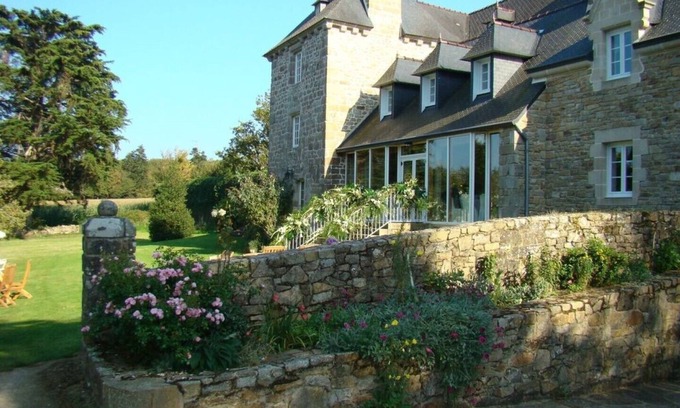 Audierne House | The Grand Manoir and the Closerie du Manoir for 21 people