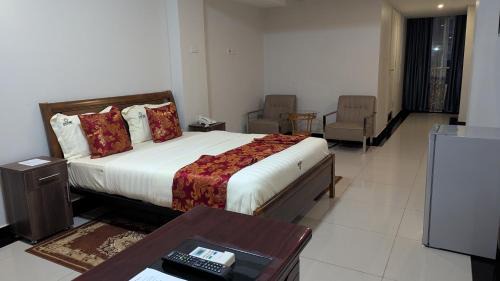 Kampala Hotel | The Grand Plaza Hotel