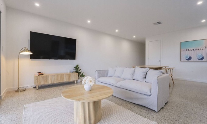 Grange Apartment | The Grange Hideaway - Luxurious Brand New Home