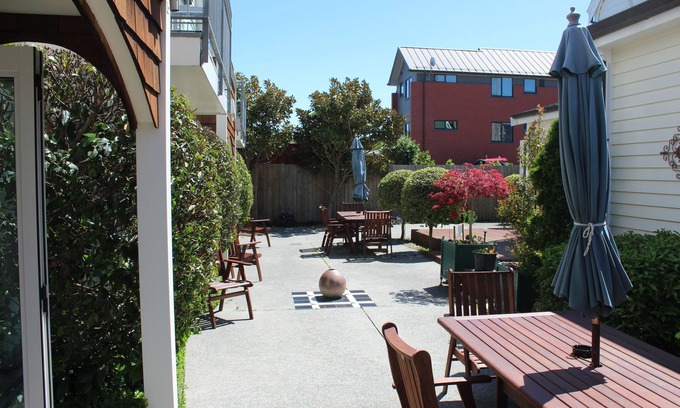 Christchurch City Centre Hotel | The Grange Motel