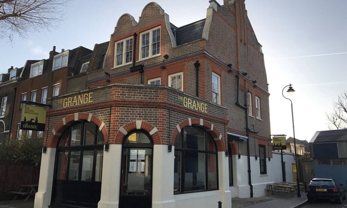 Bermondsey Hotel | The Grange Pub