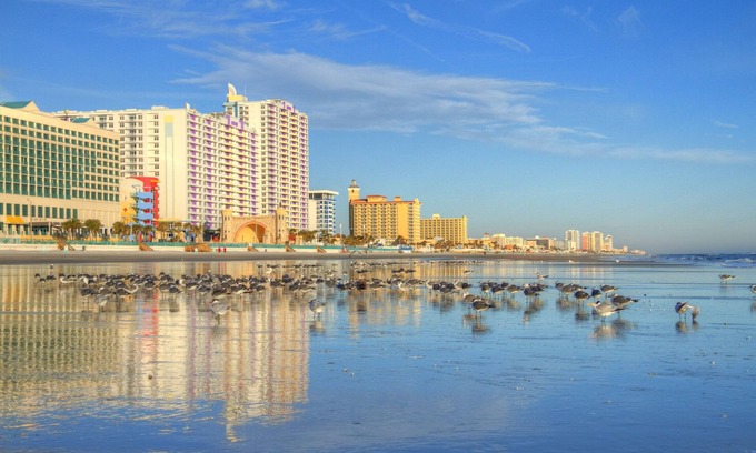 Daytona Beach Resort | The great playgrounds on the Eastern shore!