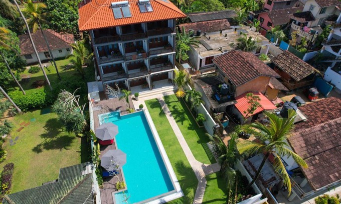 Pelena Resort | The Green Rooms Surf & Yoga Camp - ON THE BEACH - Prime location Renovated 2024