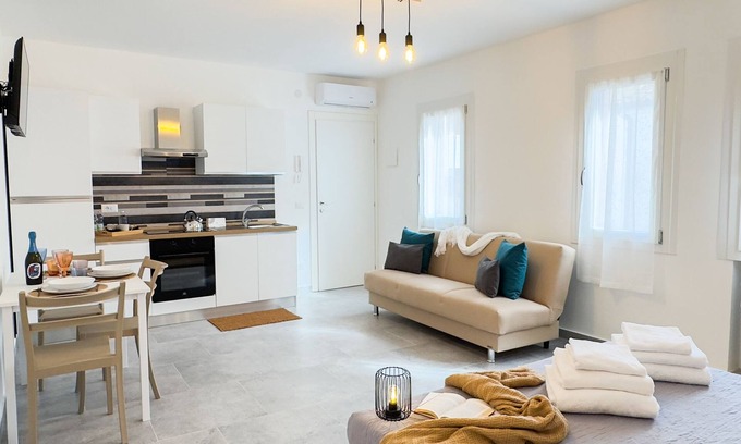 Chioggia Apartment | The Grey Apartment in Chioggia