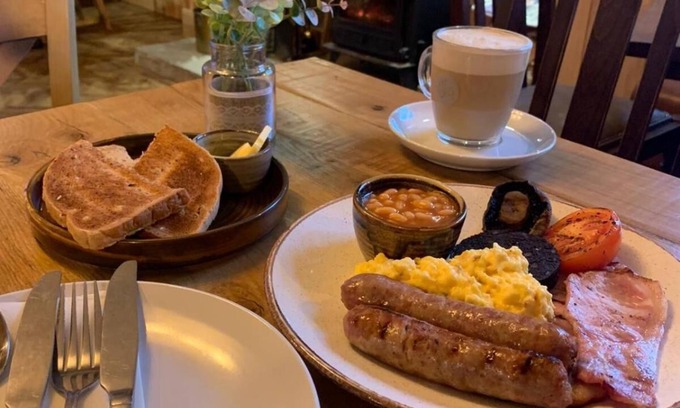 St Helens Hotel | The Griffin Inn Hotel