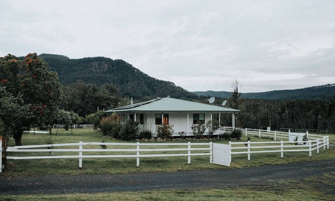 Budgong House | The Hamilton - Kangaroo Valley