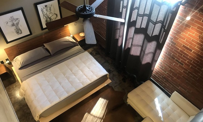 Rosewood Apartment | The Hangar Lofts Hotel
