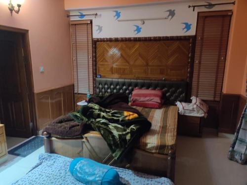 Sanjauli Apartment | The Happy House !
