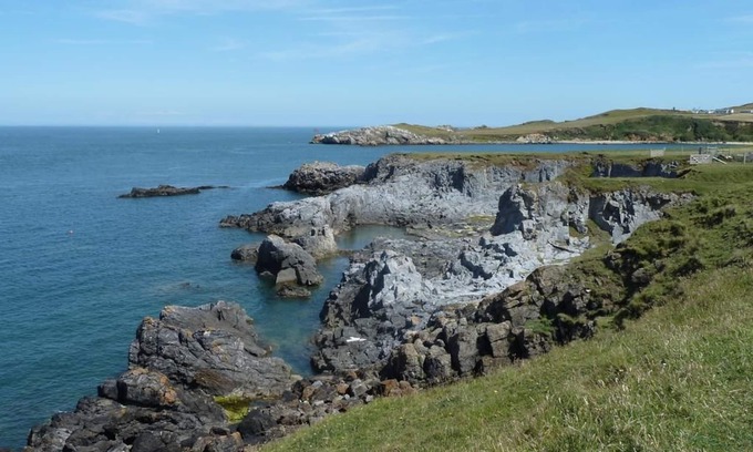 Cemaes Bay Hotel | The Harbour Hotel