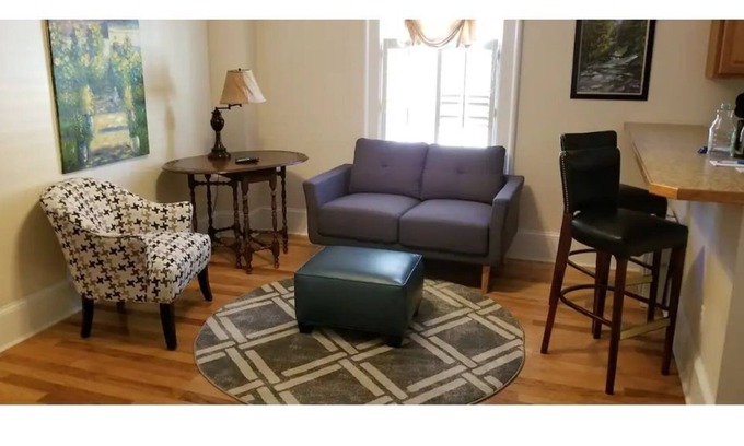 Glendale Apartment | The Harkness One Bedroom Apartment