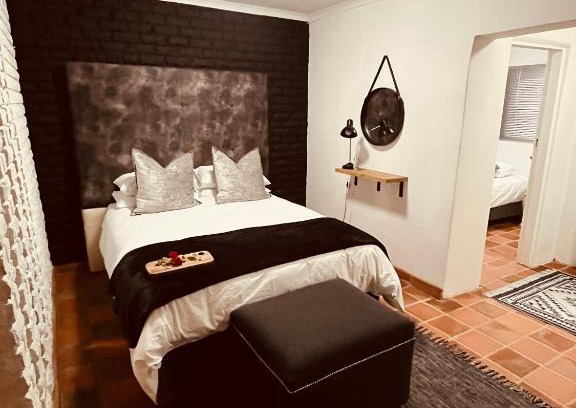 Hartbeespoort Bed & Breakfast | The Hart House