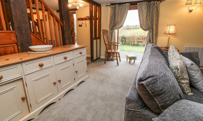 South Molton Cottage | The Hawthorns
