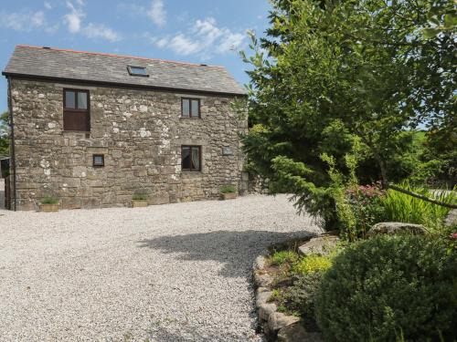St. Neot House | The Hayloft