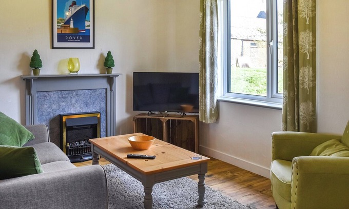St Margaret's at Cliffe Cottage | The Hayloft - UK46186