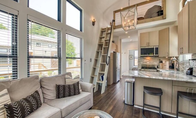 Waynesville House | The Heather @ Water 65, Tiny Home walk to downtown