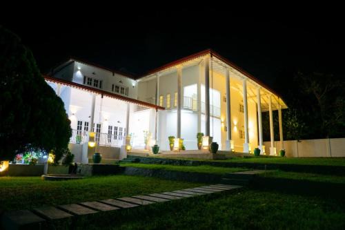 Kimbulapitiya Bed & Breakfast | The Heavens Bungalow Katunayake