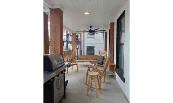 Downtown Chattanooga House | The Heinsman Guest House