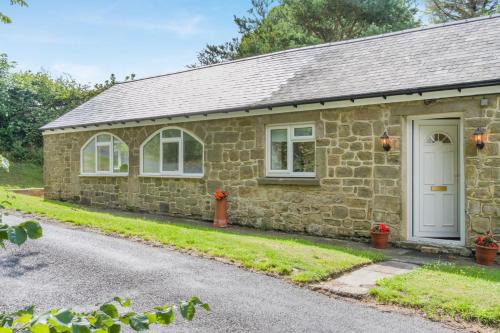 Morpeth House | The Helm Cottage
