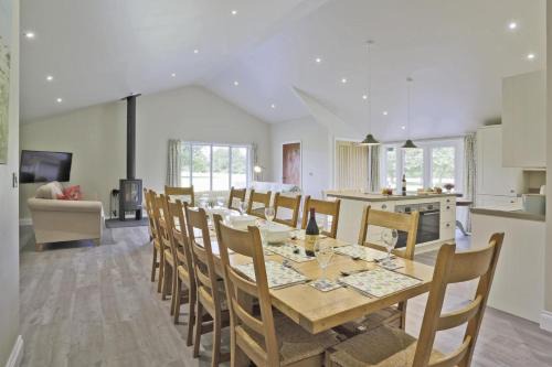 Beccles House | The Hen House
