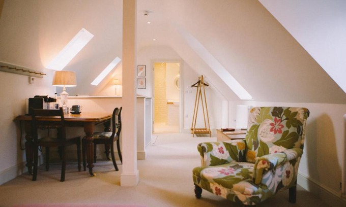 Burnham Overy Staithe Bed & Breakfast | The Hero