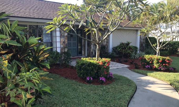 The Dunes House | The Heron Hideaway - A private enclave in a gated community