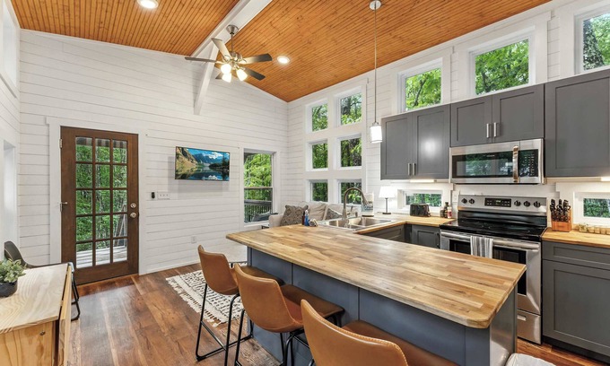 Menlo House | The Hickory Tiny Home in Menlo!