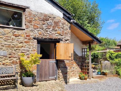 Atherington Apartment | The Hide at Lemons Farm