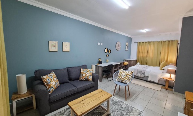 Gonubie Apartment | the hide on 78