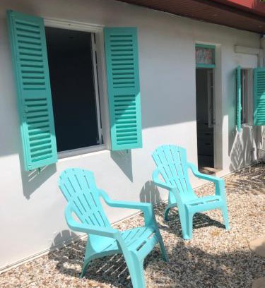 Noumea House | The Hideway