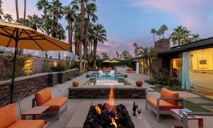 Vista Las Palmas House | The High Road - Iconic Midcentury Elegance