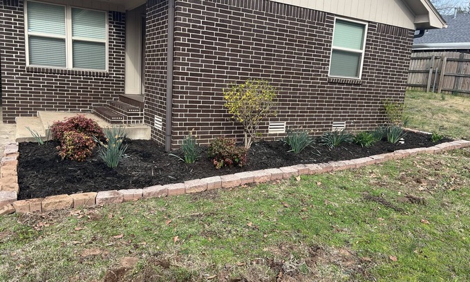 Russellville House | The Highland house is a Charming 3-bedroom house with AC & WiFi in Russellville
